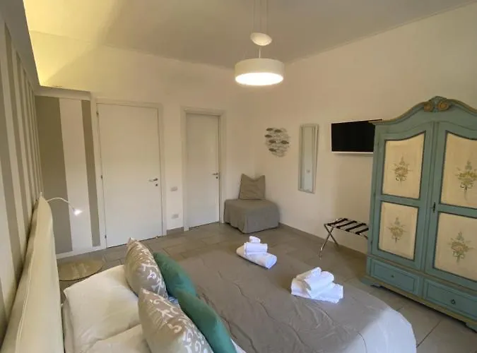 Lemon Bed and Breakfast 3*