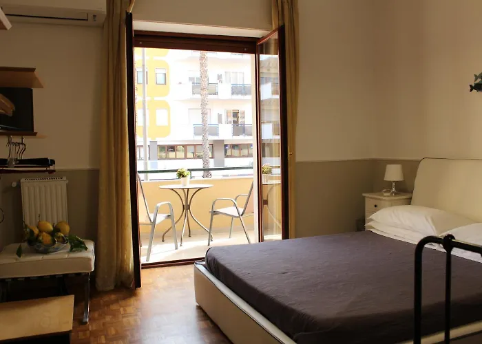 Lemon Bed and Breakfast 3*