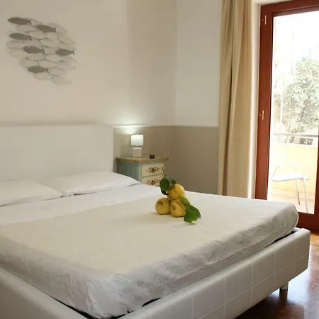 Lemon Bed and breakfast